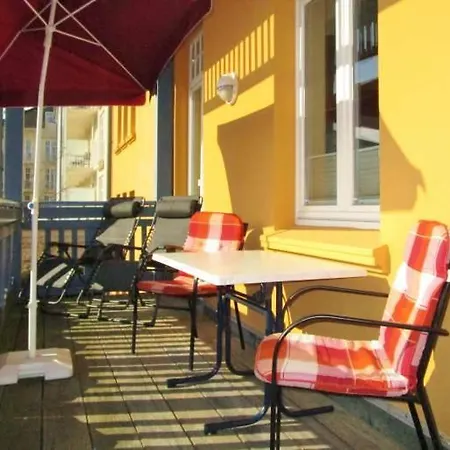 Sonnenresidenz Haus 1 10 * Kuehlungsborn