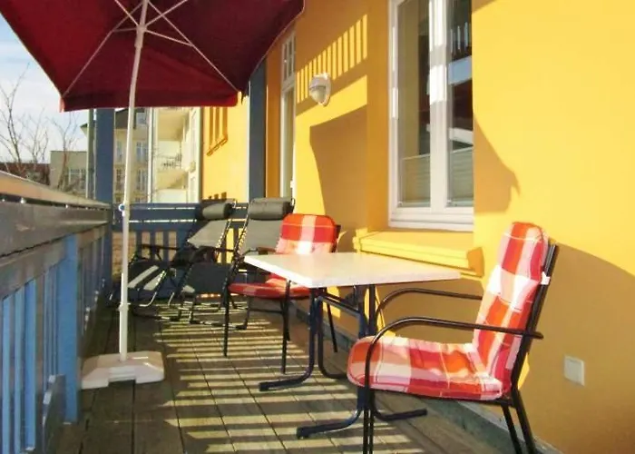 Sonnenresidenz Haus 1 10 * Kuehlungsborn